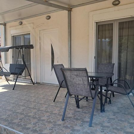 Four Seasons Villa Leptokaryá Ngoại thất bức ảnh