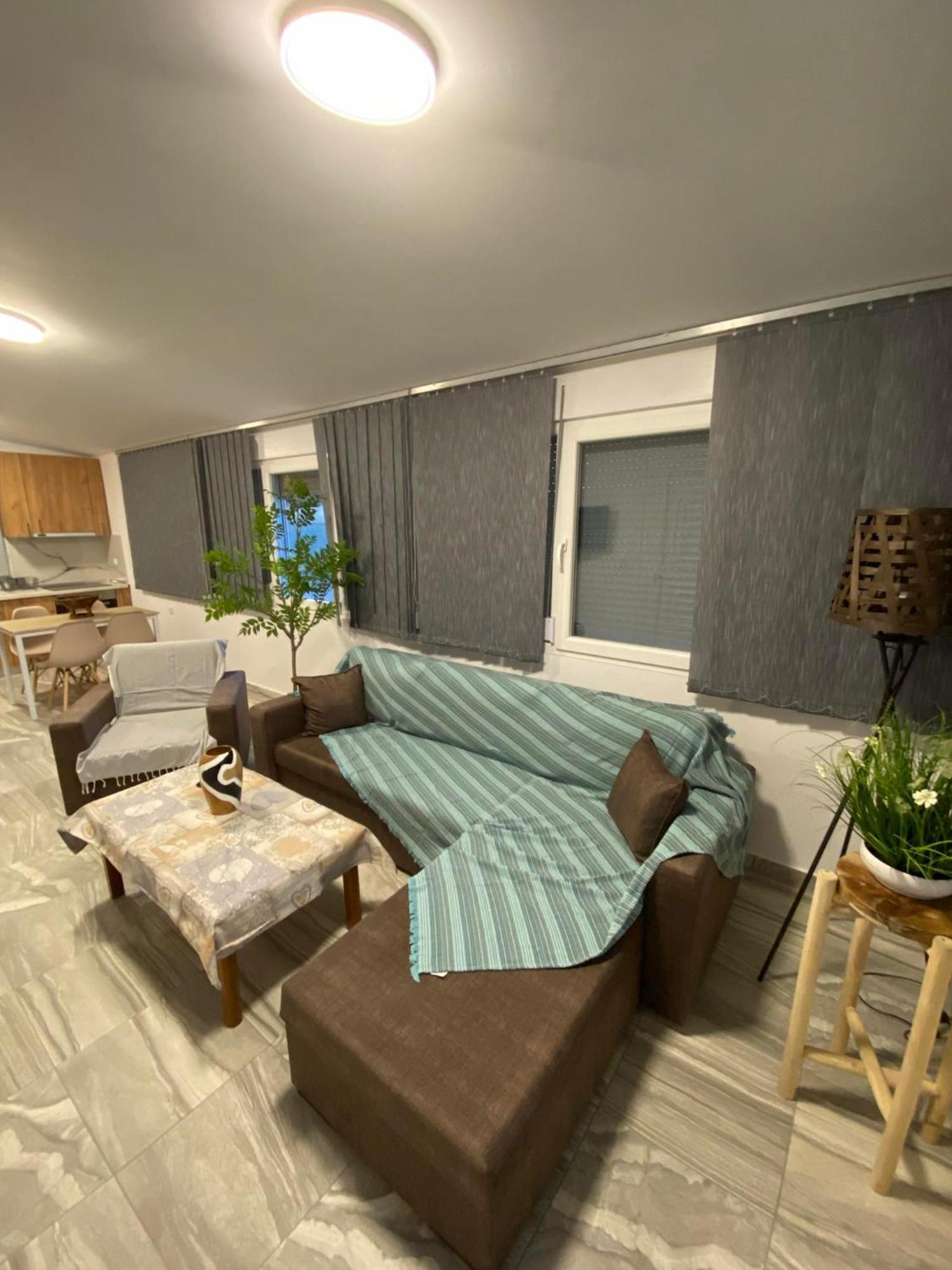 Four Seasons Villa Leptokaryá Ngoại thất bức ảnh